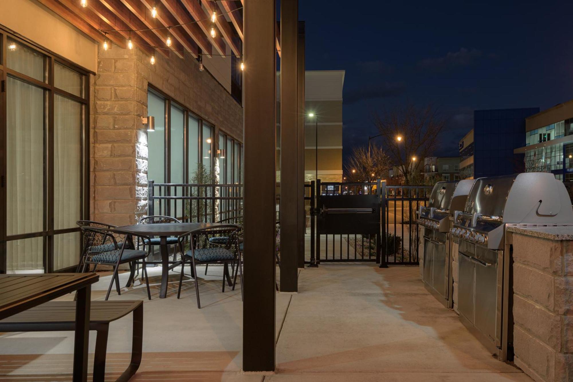 Fairfield By Marriott Inn & Suites Cincinnati Oakley Exteriér fotografie