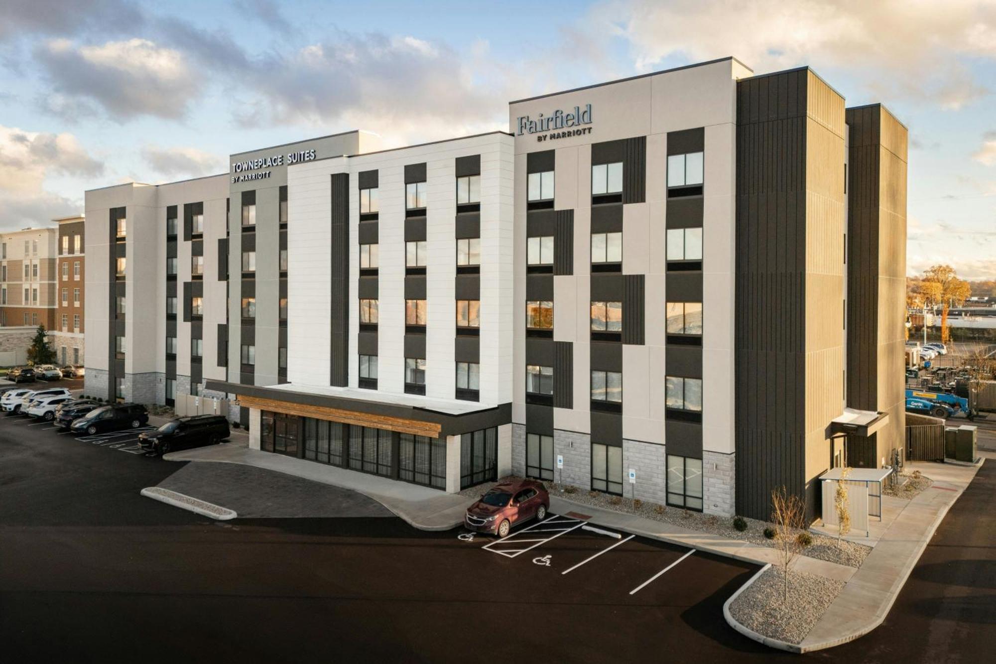 Fairfield By Marriott Inn & Suites Cincinnati Oakley Exteriér fotografie